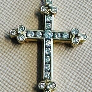 Just reduced! Diamond cross pendant
